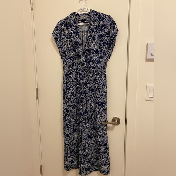 h&m navy cropped tie waist jumpsuit - Picture 1 of 4